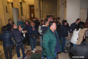 Lavoratori ATM applaudono per protesta luscita di Croce 20121022 GI7Q1966