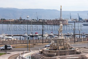 Messina Nettuno Madonnina porto 20121105 GI7Q2205