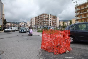 Buche asfalto Sei di Messina se 20130408 IMG 0632