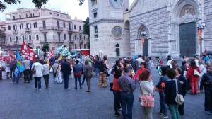 Il flash mob contro il ddl Buona scuola organizzato a Messina