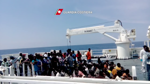 nave Diciotti_Guardia Costiera migranti (2)