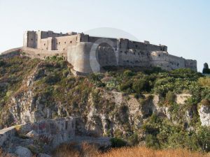 Castello_Milazzo_Sicilians1