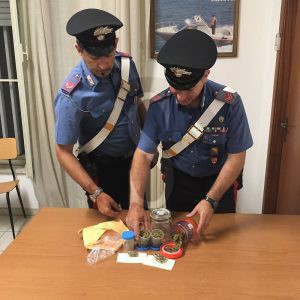 Droga carabinieri Sicilians