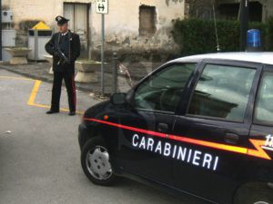 Carabinieri posto di blocco 2 Sicilians