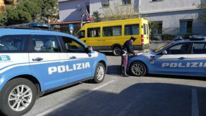 Polizia Controllo scuolabus Sicilians