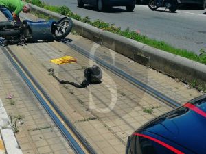 Messina incidente scooter tram Sicilians