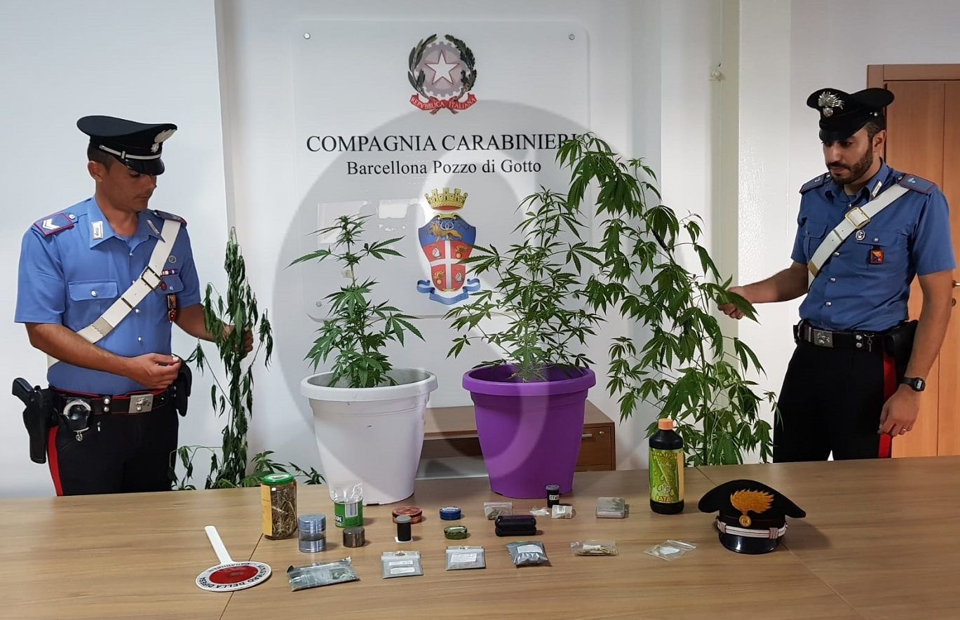 Barcellona carabinieri droga sicilians